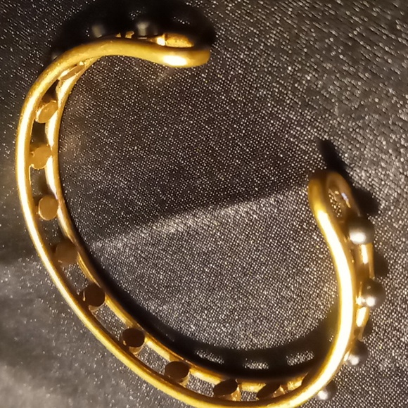 Madewell thin cuff bracelet gold tone. - Picture 4 of 5